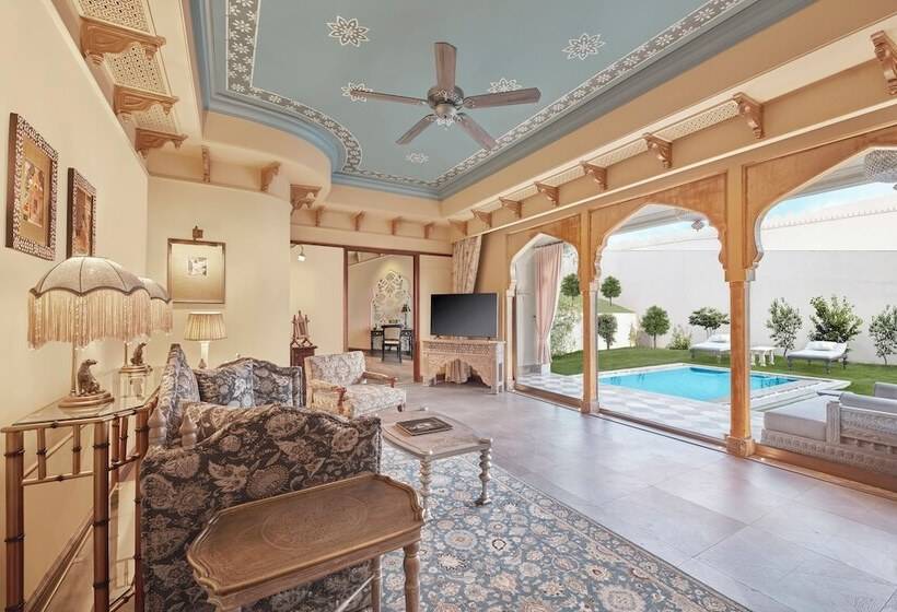 סוויטה עם בריכה, Raffles Jaipur