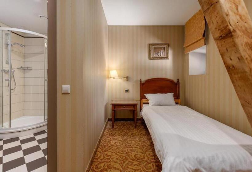 اتاق اکونومی یک تخته, The Benjamin House   Self Check In