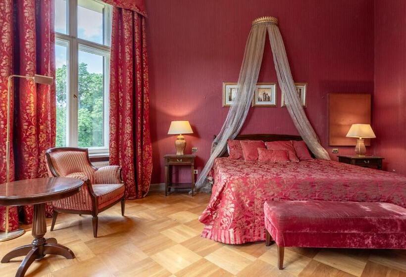 اتاق لوکس با تخت بزرگ, The Benjamin House   Self Check In