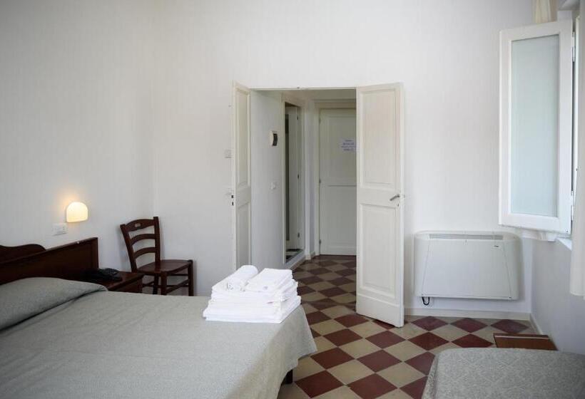 ファミリールーム, Villa Arlini