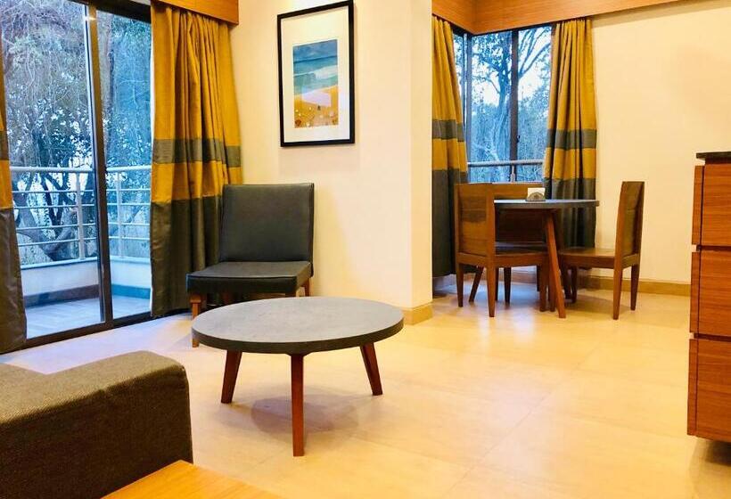 سوییت با چشمانداز استخر, Merlot Suites