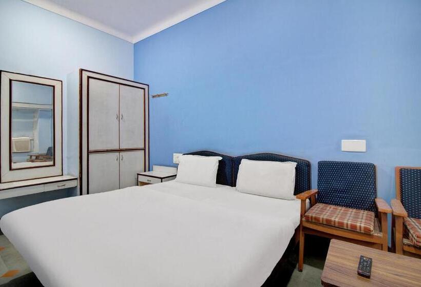 트리플 클래식 룸, Spot On Sonika