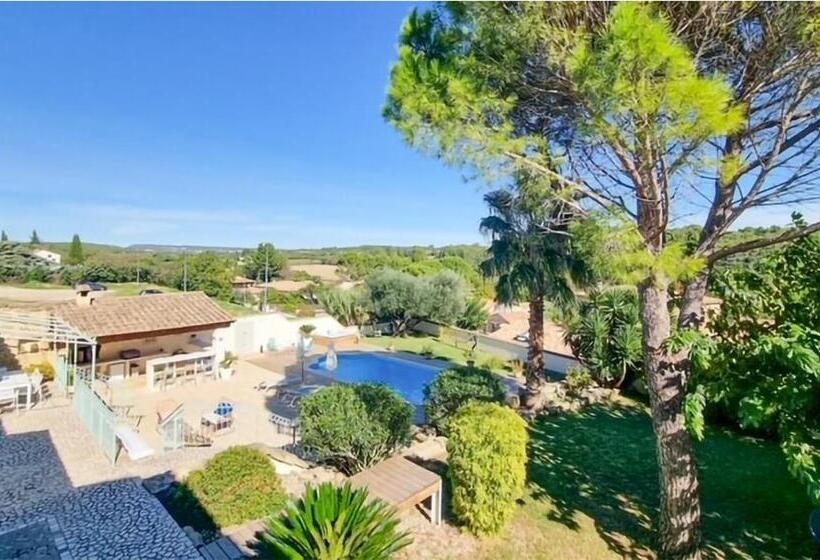 إستوديو ديلوكس, Domaine En Pierre Avec Piscine Et Jacuzzi Au Mas Lucia