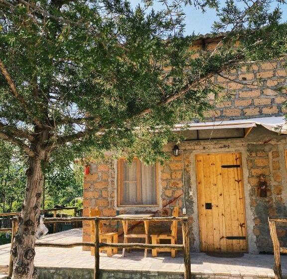 エコノミールーム, Hovek Guest House