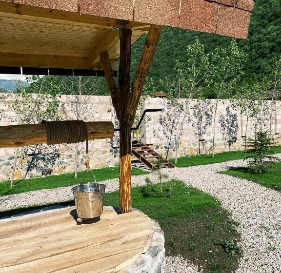 エコノミールーム, Hovek Guest House