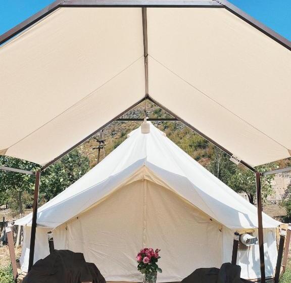 Standard Tent, Hovek Guest House