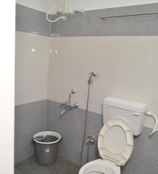 디럭스 룸 킹사이즈 침대, Jp Homes