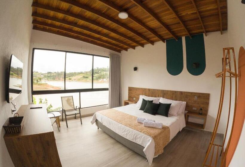 스탠다드 자쿠지 룸, Viajero Guatapé Hostel & Lake Club