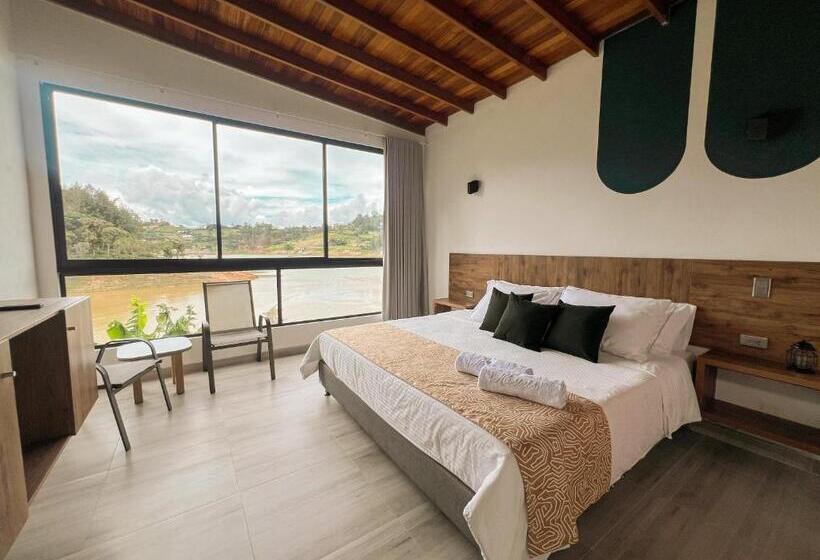 חדר סטנדרט לשלושה, Viajero Guatapé Hostel & Lake Club