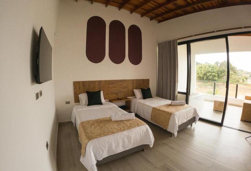 חדר סטנדרט לשלושה, Viajero Guatapé Hostel & Lake Club