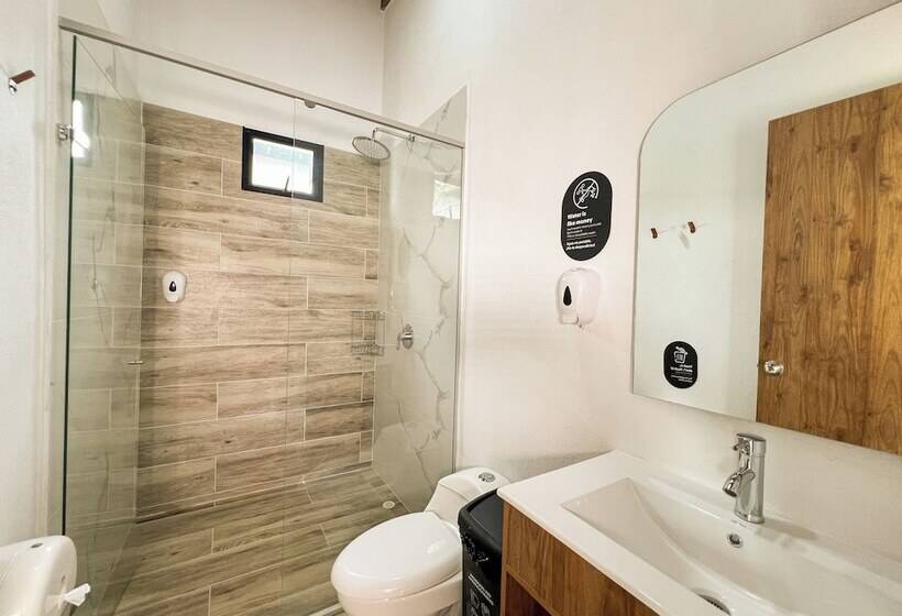 4인용 수피리어 룸, Viajero Guatapé Hostel & Lake Club
