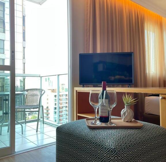 דירת חדר נוף לים, Flat Praia Do Canto Iate Clube Long Stay