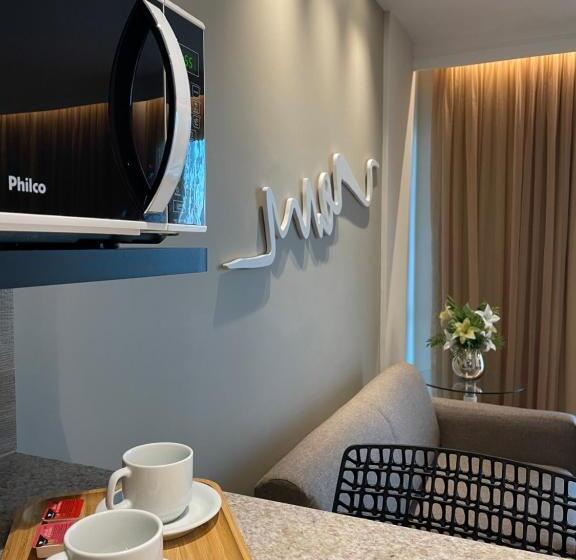 דירת חדר נוף לים, Flat Praia Do Canto Iate Clube Long Stay