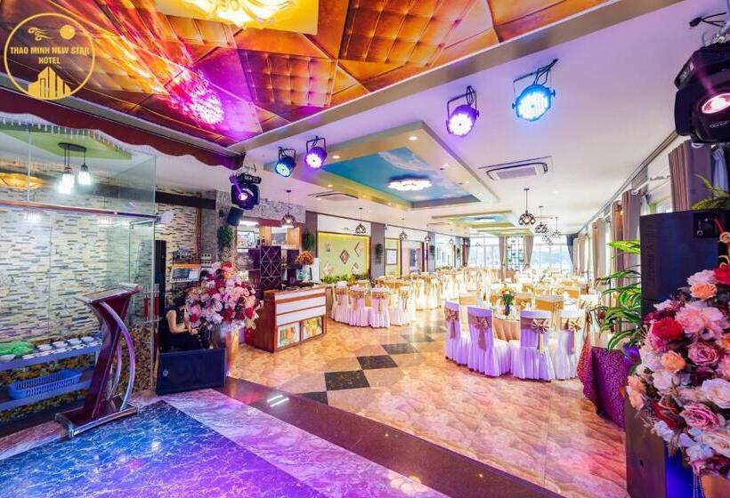 اتاق استاندارد, Thao Minh New Star