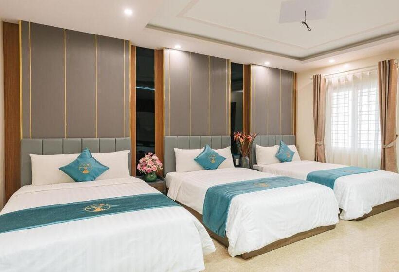 استودیو خانوادگی, Thao Minh New Star