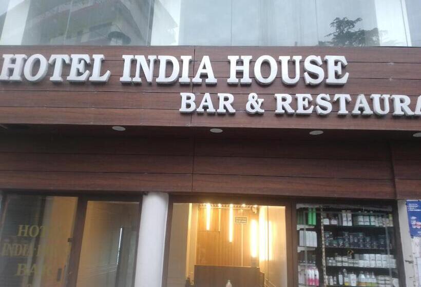 スタンダードルーム, India House