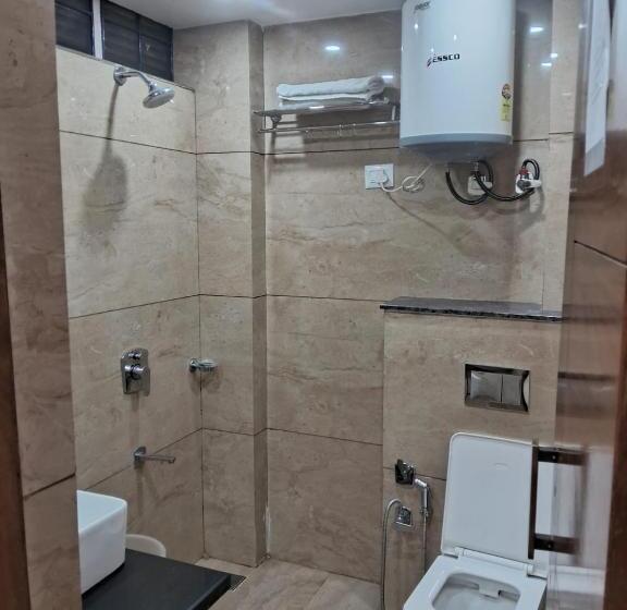 スタンダードルーム, India House