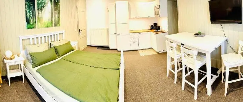 ファミリーステューディオ, Bio Kastanienhof Erfurt   Appartements Und Ayurvedische Jurten