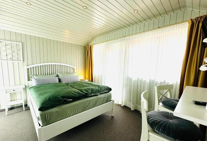 סטודיו סטנדרט עם מרפסת, Bio Kastanienhof Erfurt   Appartements Und Ayurvedische Jurten