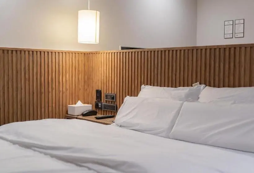 デラックスルーム, Simjak Hotel By Aank