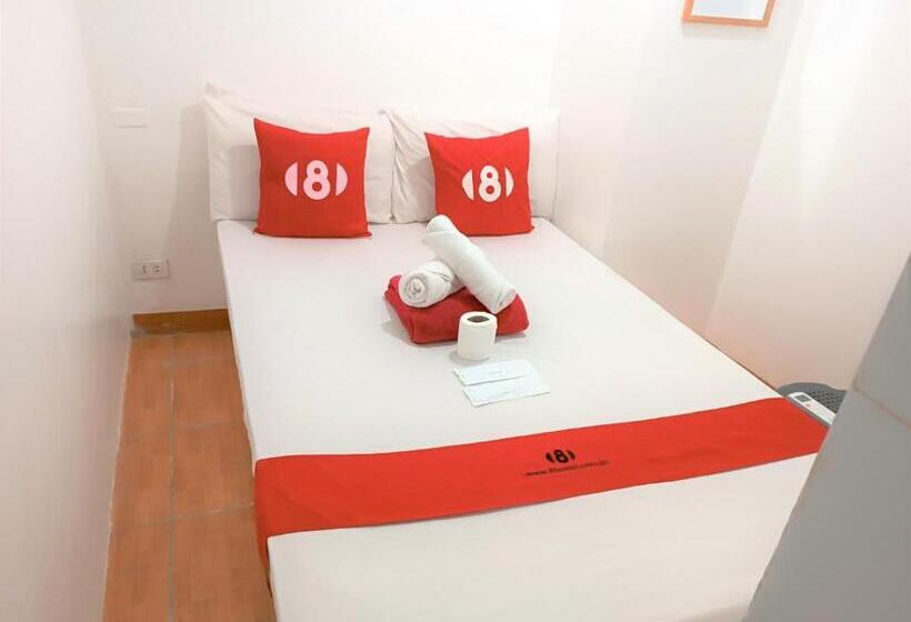 经济房, 8hostel