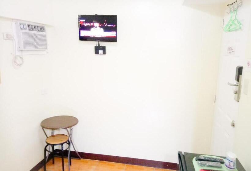 经济房, 8hostel