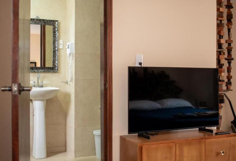 اتاق استاندارد با تخت بزرگ, Hostal Encounter Guanajuato