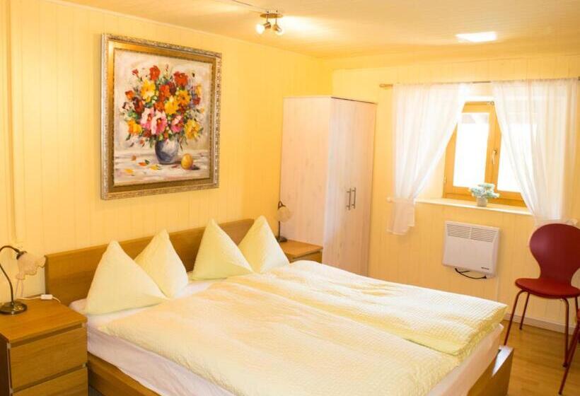 标准间, Al Battello