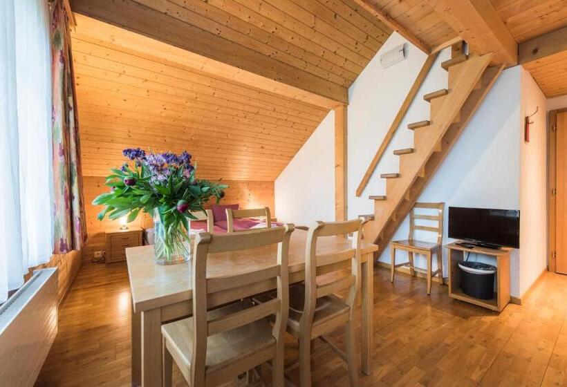 ファミリールーム, Alpenrose Beim Ballenberg