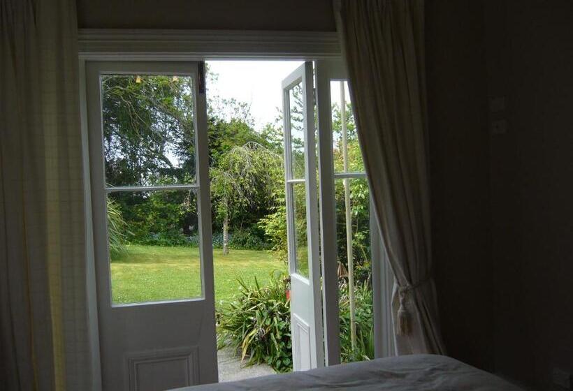 디럭스 룸 가든 전망, Forest Manor