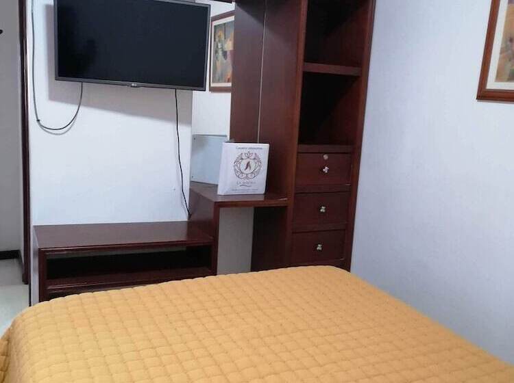 חדר סטנדרט יחיד, La Aurora Hotel Like Home