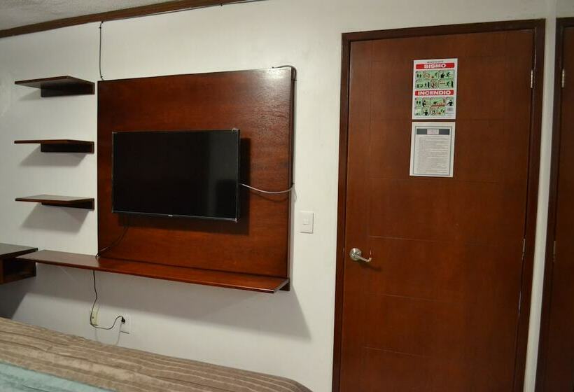 סוויטת ג'וניור, La Aurora Hotel Like Home