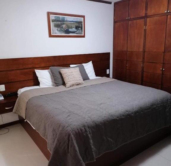 סוויטת ג'וניור, La Aurora Hotel Like Home