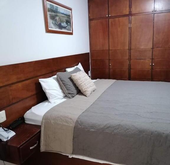 סוויטת ג'וניור, La Aurora Hotel Like Home