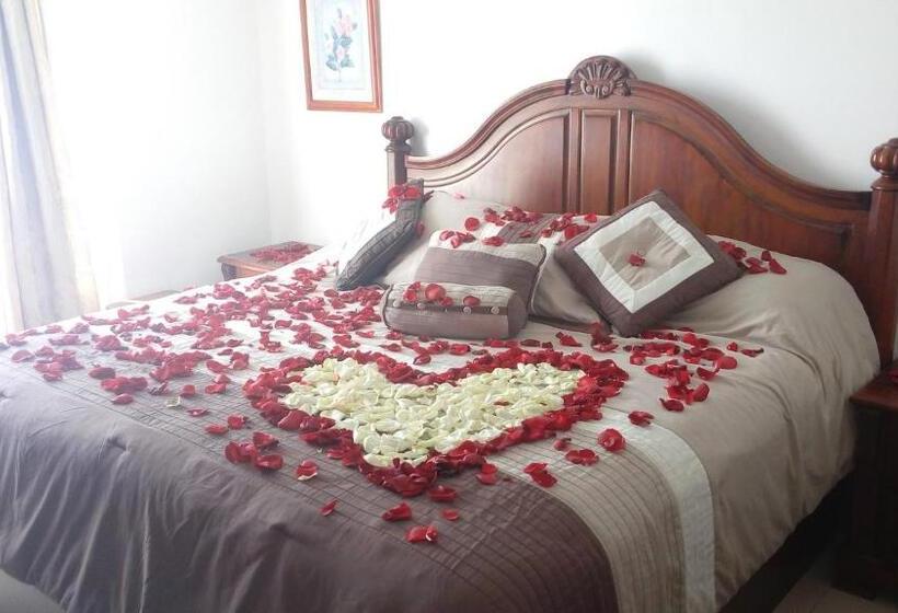 סוויטת ג'וניור נוף לגינה, La Aurora Hotel Like Home