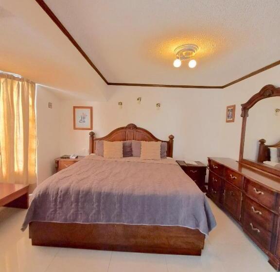 סוויטת ג'וניור נוף לגינה, La Aurora Hotel Like Home