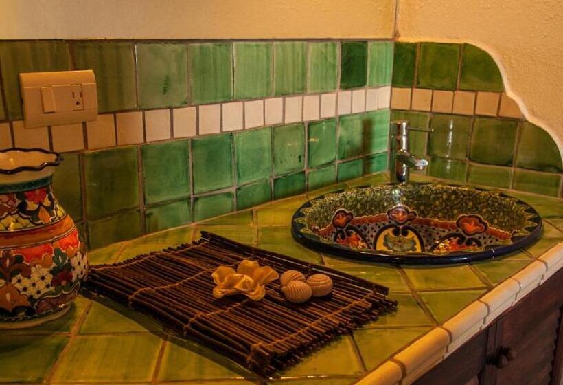 סוויטה, Heven Residence