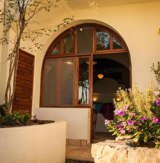 סוויטה, Heven Residence