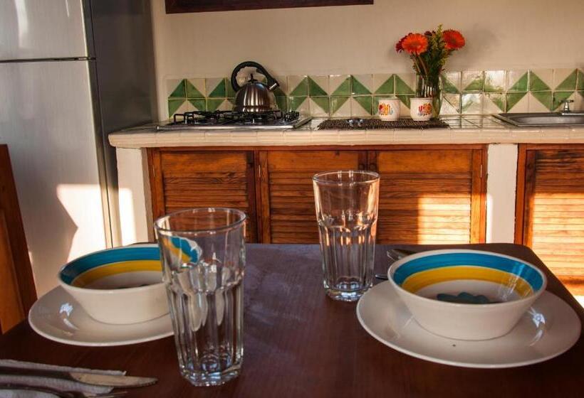 דירת חדר נוף לים, Heven Residence