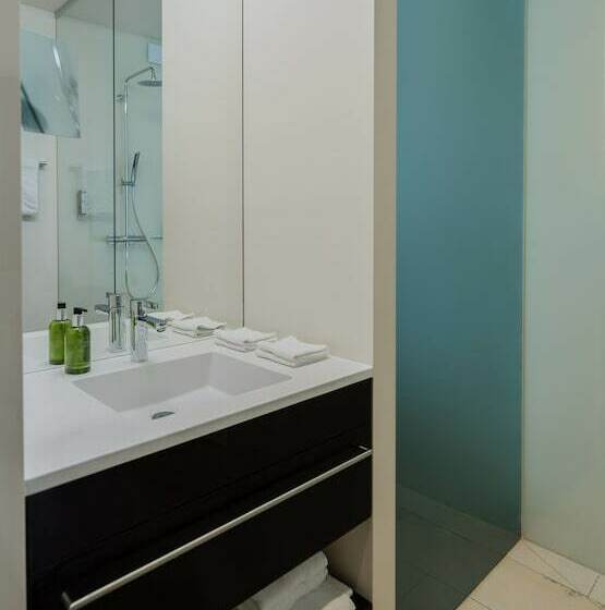 Полулюкс, B Smart Hotel Widnau
