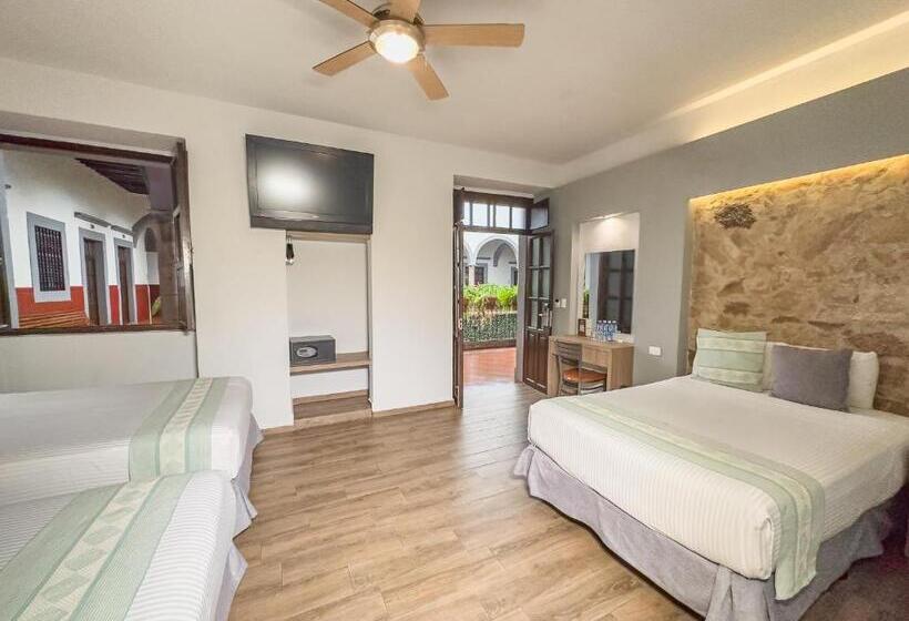 Семейный Номер, Hidalgo