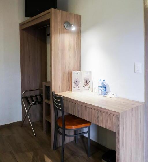 Номер Стандарт, Hidalgo