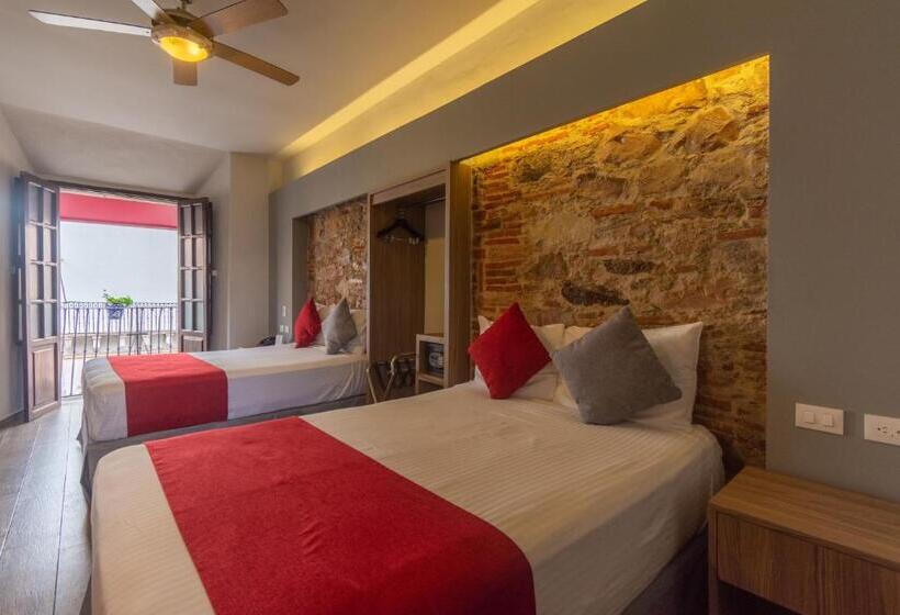 Quarto Estandar com Sacada, Hidalgo