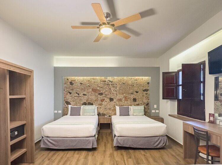 Семейный Номер, Hidalgo