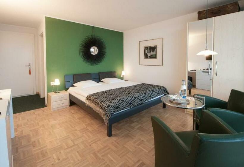 חדר סטנדרט נוף לאגם, Le Mont Vully   Hôtel Restaurant