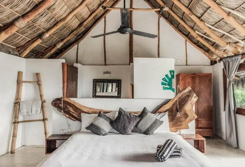 オーシャンビューデラックスルームバルコニー付き, Maraica San Pancho Rooms