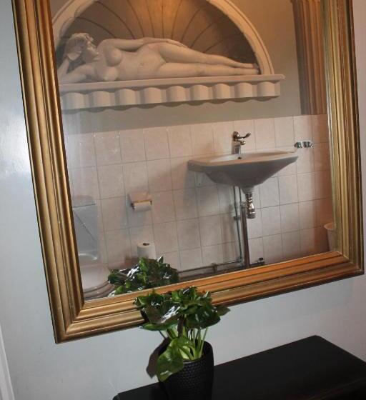 Номер Стандарт, L Mikaelsgården