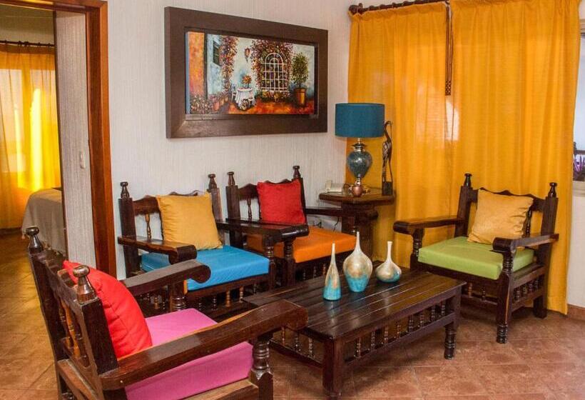 بنجلو قياسى مطل على البحر, Posada Pablo De Tarso