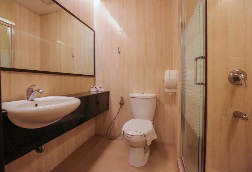 اتاق لوکس, Rosvenil