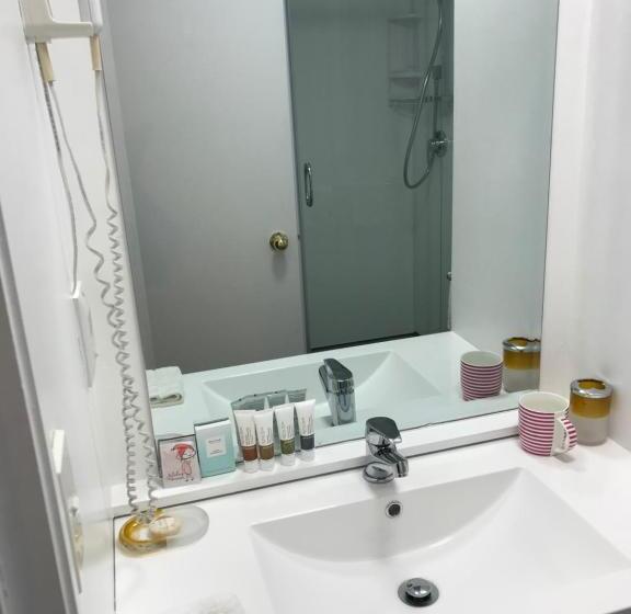 豪华工作室, Cascades Motor Lodge